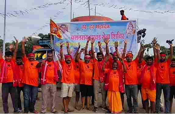 बसंतराय से कांवरियों की सेवा के लिए कटोरिया रवाना होता सेवा दल