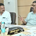 सुदिव्य कुमार के विभागों का प्रभार संभालते मुख्यमंत्री हेमंत सोरेन