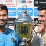 मुकेश कुमार ने खूंखार गेंदबाजी से बरपाया कहर, 8 विकेट लेकर दिलाई ऋषभ पंत की टीम को जीत
