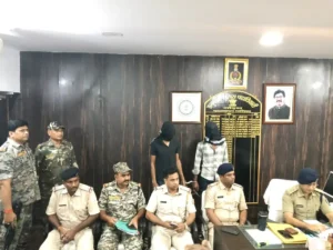 गोड्डा में चोरी के मामले का खुलासा, दो आरोपी गिरफ्तार; दो बाइक बरामद